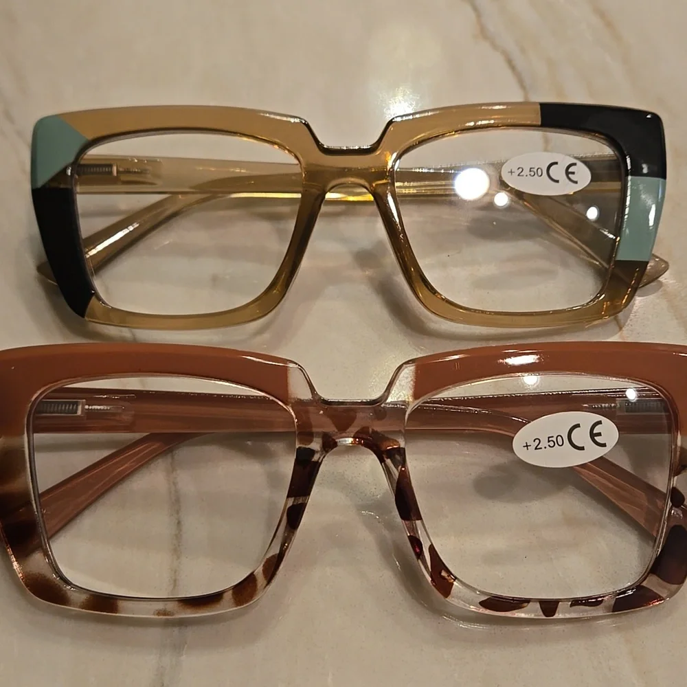 2fer Designer style 2.5 Retro trend readers 